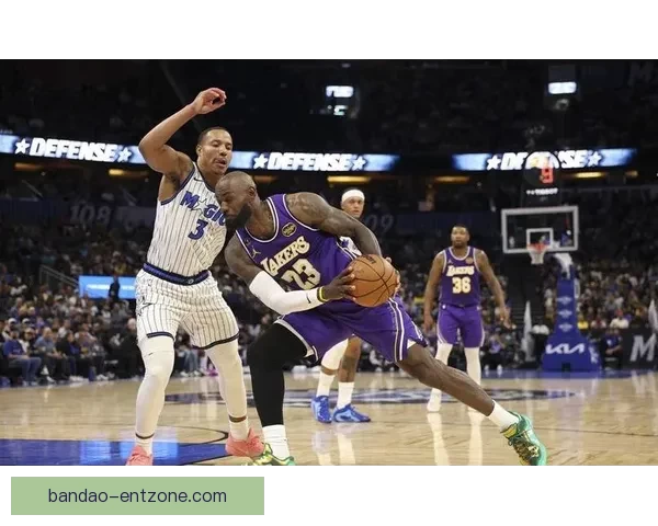 詹姆斯创常规赛出场纪录 肯纳德展现联盟顶级射手风采